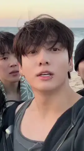 Dios mio 😍💜 #jungkook #jimin #jinkook #jikook #fashion 