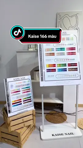 Về Kaise 166 màu tặng thêm bảng chưng lớn sang xỉu mấy bà ơii. Bảng này có tone thạch và nhủ Hàn xẻn lắm luôn ạaa 😍 616 Núi Thành - Đà Nẵng #PhụKiệnNail #BảngMàuKaise #xuhuongtiktok #ĐồNailGiáRẻ #MinaNail 