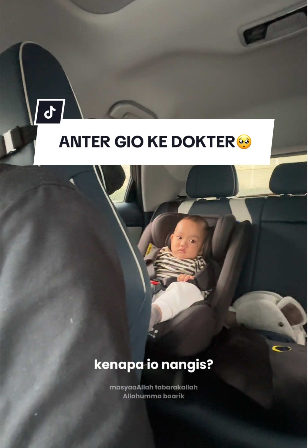 mohon doa baiknya buat io ya aun-cle!😇✨