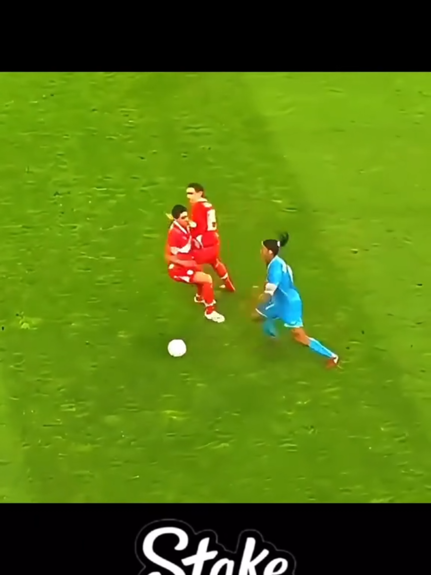 Ronaldinho Skills 🔥