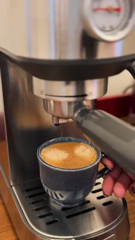 unboxing da cafeteria nova @Oster Brasil ✨🤎☕️ #cafeteria #coffee #cafe #coffeelover #coffeetiktok 