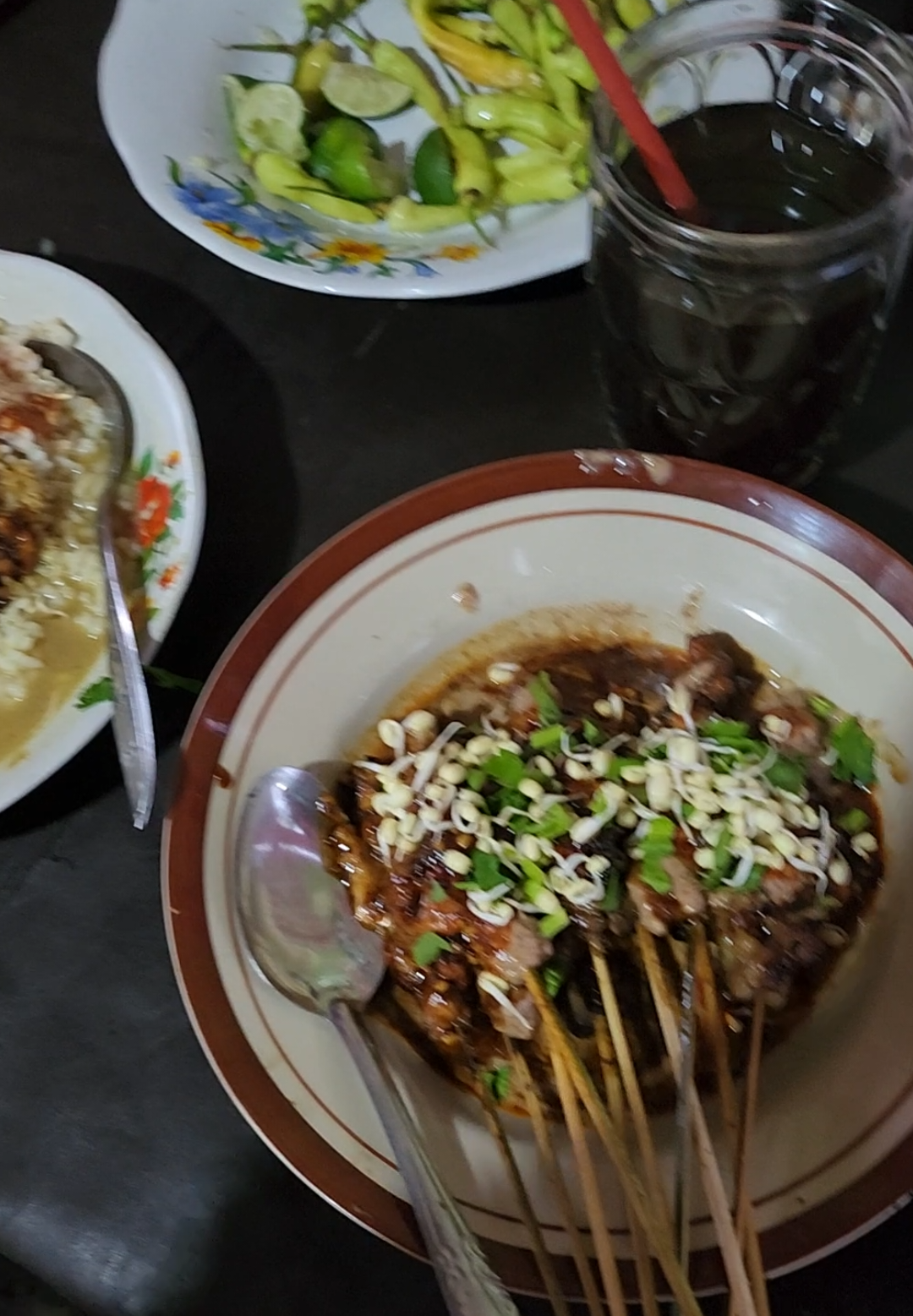 Yuuukkkk pecinta sate gule wajib cobain yaaaa.... #warungsategule #pecintasatekambing #kulinernganjuk #kulinernganjukviral 