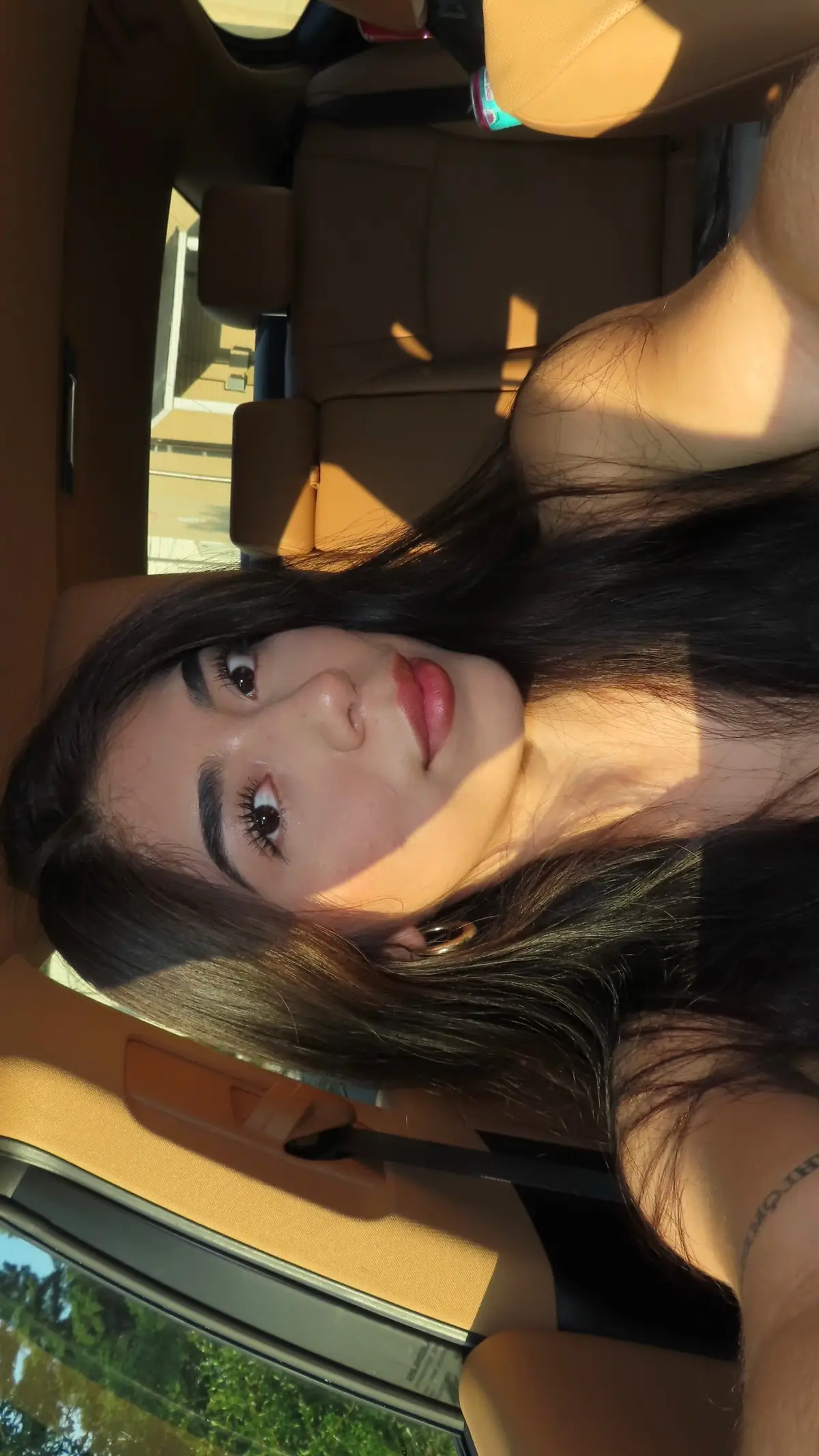 💋