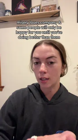 be happy for others would ya! #fyp #relationships #healthyrelationship #dating — products used: @Versed Skin @Maybelline NY @elfcosmetics @Wet N’ Wild @Milani Cosmetics @Palladio Beauty @urban decay 