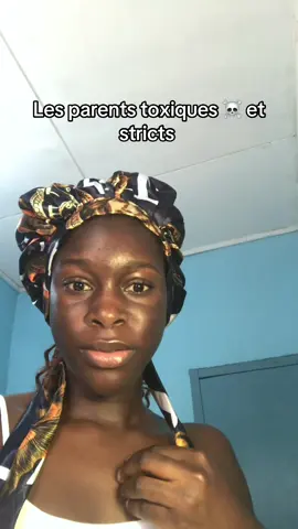 Grandir avec des parents stricts, c’est une chose. Grandir dans la peur, le silence et la culpabilité,et ça laisse des cicatrices invisibles#242congobrazzaville🇨🇬🇨🇬🇨🇬🇨🇬 #fypシ゚ #pourtoii #parentstrict 