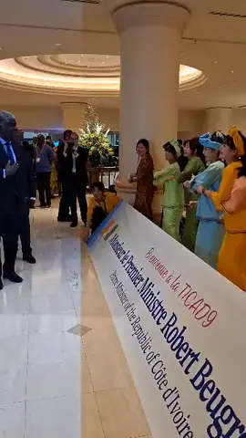 Bel accueil de la Chorale coréenne Gracias Choir à la #TICAD9, qui se tient au Japon du 20 au 22 août. #Afrique #Japon #fypシ゚ 