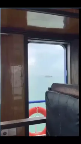 Laut berkata 