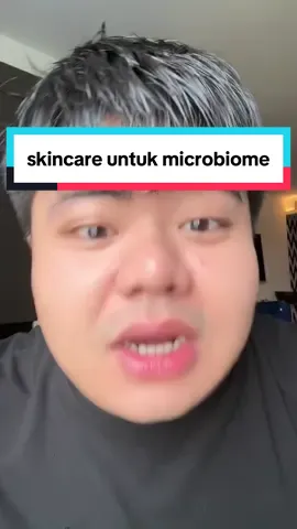 kadang klo dipikir pikir kok bisa ya manusia se complicated itu, gak cuma kulit ya organ kita yg lain juga kaya planet sendiri, yg kebanyakan gak bagus yg kekurangan juga gak bagus harus balance. klo lo udh tau blm soal skin microbiome ini ? let me know in the comment ya thank thank thank you @PONDSIndonesia for sponsoring this video  #pondsid #pondsbiometok #skincare #skincaretips #skincareroutine 