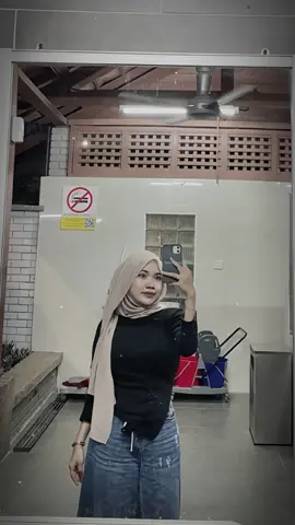 kalau dah lepas jangan genggam balik🧏🏼‍♀️