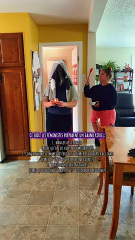 Parce qu’évidemment… c’est exactement ça, être féministe 🙄Spoiler: non. On démonte les clichés absurdes avec humour💥✊T’as déjà entendu ce genre d’absurdité ? Balance ça en commentaire, qu’on rigole ensemble 😂 #quebectiktok #humour #féminisme #tiktokfrancais #feministe 