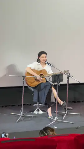 My favorite song.Jesus.🌻💛 #fayeperaya #fayemalisorn #faye_peraya #faye_malisorn #faye #faye💛 