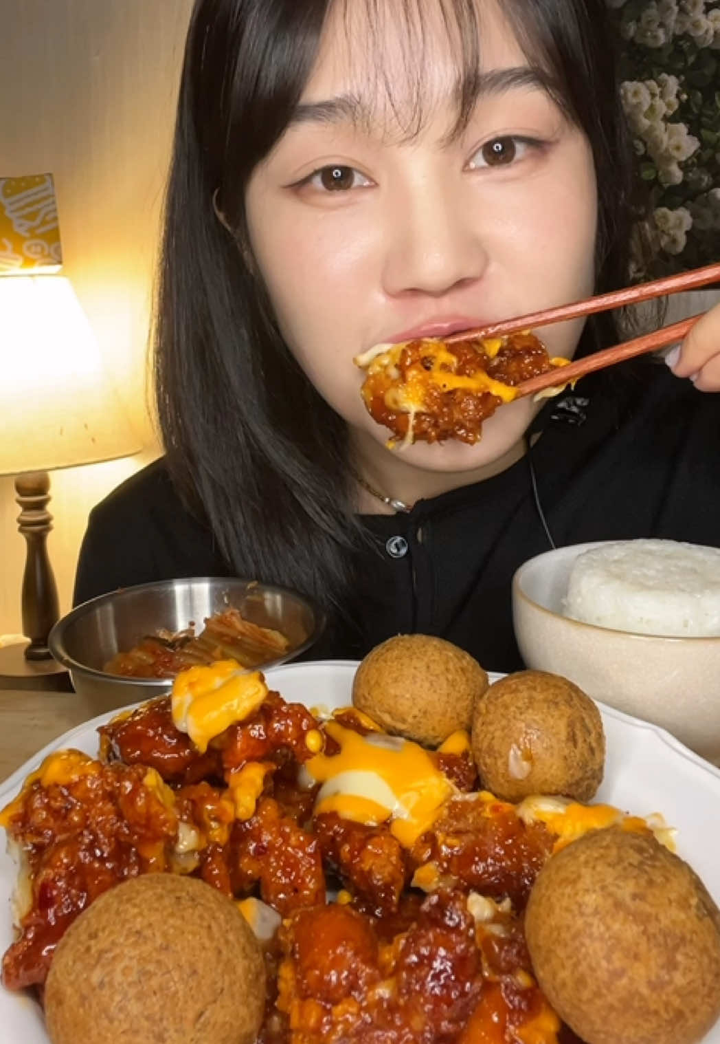 오랜만에 핫치즈싸이순살에 치밥 💖! #mukbang #asmr #fyp #eating #asmrsounds 