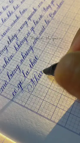Chữ nghiêng oli 2.5mm #vietchudeptiktok #sángtạo #thanhhuyềnviếtchữ 
