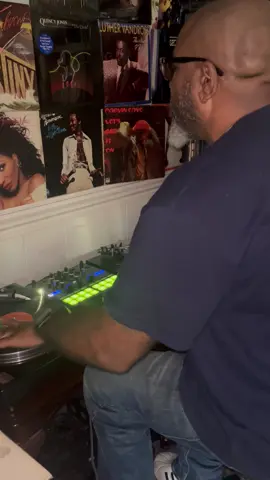 Paula Abdoul Levert #oldschool #vinyldj #mix #vinylcollection #jams 