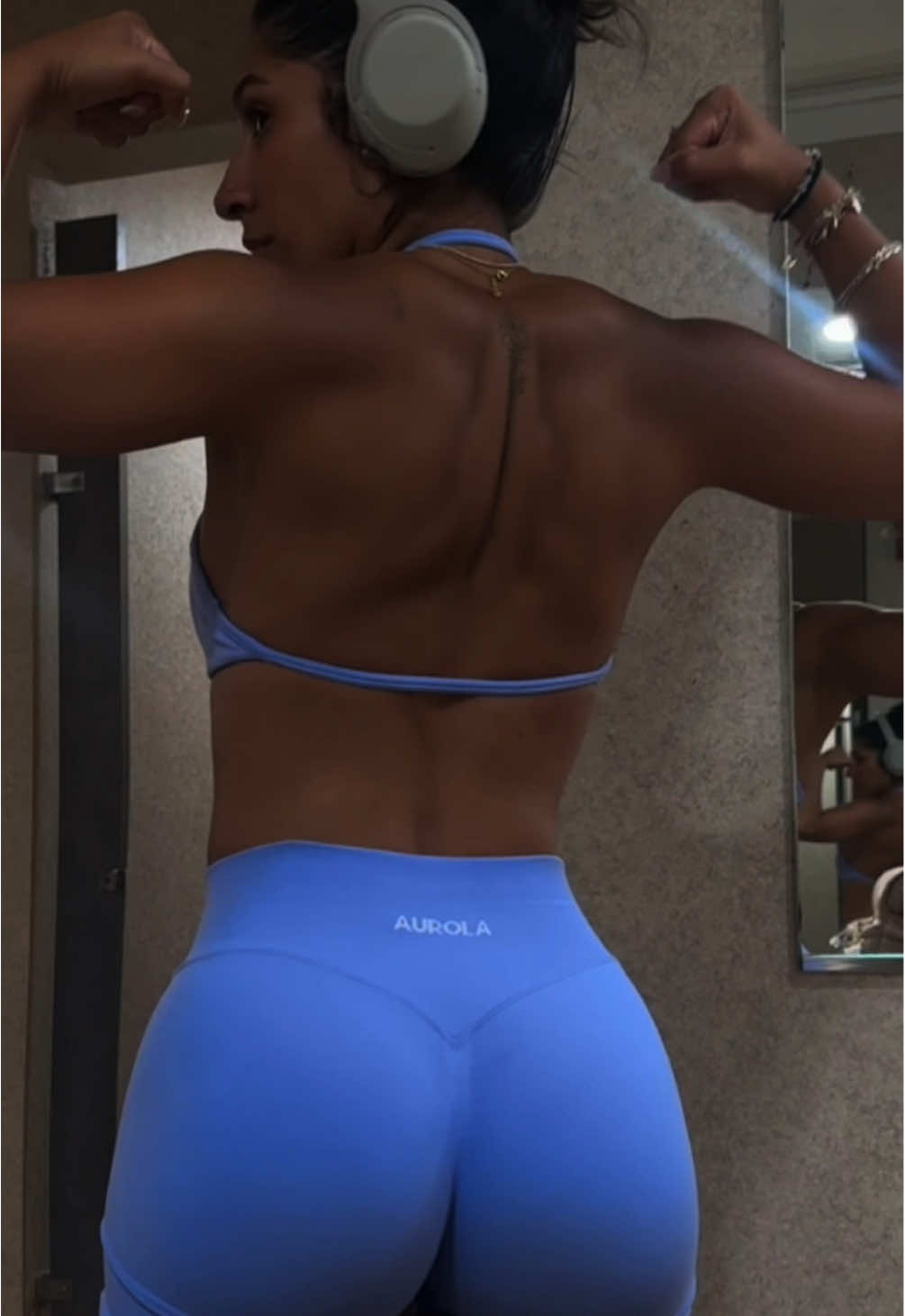 #alexabrianaa #backflex 