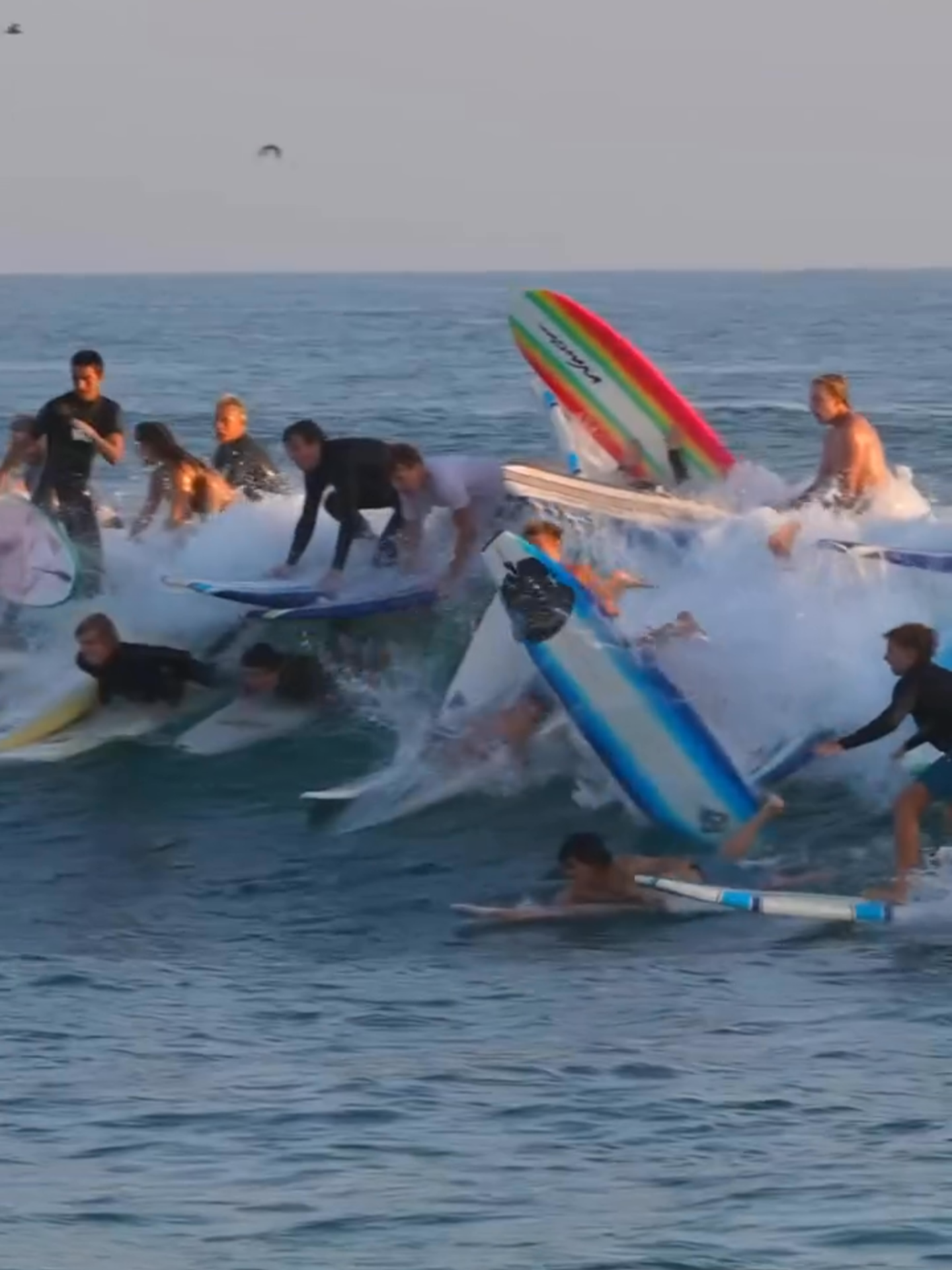 Slamarack 2025, as chaotic as it gets 💀 ( 🎥 @waterhurts ) #Unreel #Extreme #Surfing #Surfslams #Slamarack