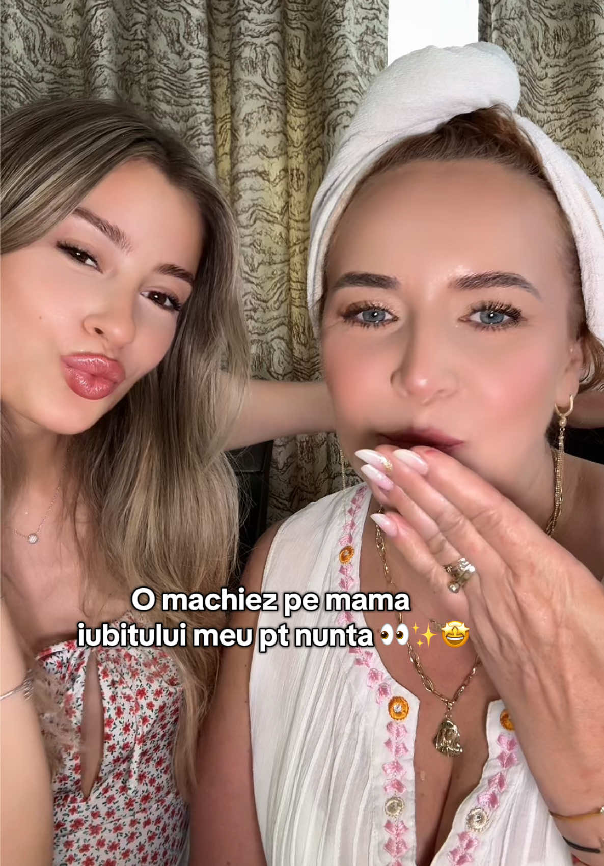 Ce ziceți, poate o convingem și pe mama mea să o machiez 💁🏼‍♀️✨🤍 #makeup #makeuptransformation #makeupchallenge #motherinlaw #softglam 