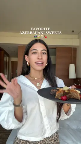 THIS IS SOOO GOOD 🫠🥹 #sweets #azerbaijan #baku #azerbaycan🇦🇿türkye🇹🇷tiktok #baklava 