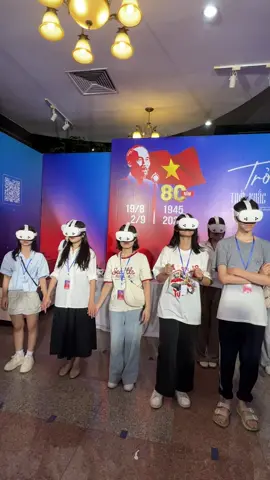 Cảm xúc vỡ oà của đồng bào khi trải nghiệm chương trình 