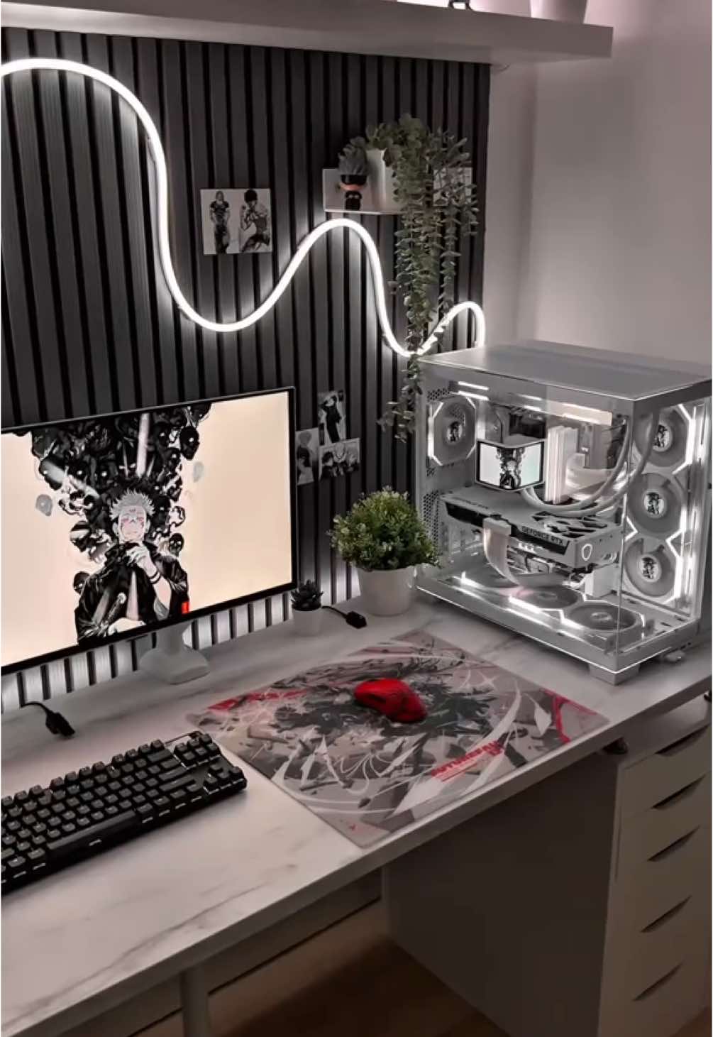 gaming setup #GamingSetup #techtok #fyp #pcsetup #setup #viral #setupgaming #whitesetup #desksetup #pc 