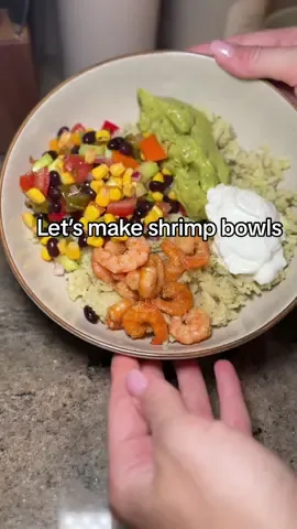 Shrimp bowls for Monday night dinner! So delicious and filling #Recipe #healthyrecipes #MomsofTikTok #fyp 