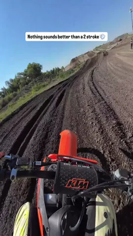 Nothing beats this sound😍 #fyp #moto #dirtbike #2stroke