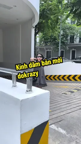 Ra ngoài mà không có kính là không chịu được . Mọi người tham khảo thử kính dâm bản mới của nhà Doknha #kinhdam #dokcrazy #kinhdokcrazy #kinhchongbui #kinhchongnang 