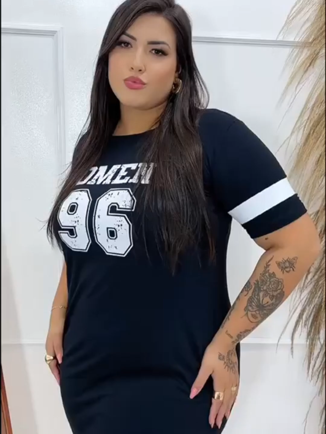 Vestido Estampado Plus Size Curve Curvy Camisão Moda Gringa Verão veste até 56 Camisetão Feminino! *Comenta EU QUERO! #ModaPlusSize#CurvyStyle#CamisetaoFeminino#VestidoPlusSize#EstiloSemTamanho#ModaGringa#VerãoEstiloso#CorpoLivre#LookPlusSize#BelezaReal #EstiloEConforto #viral #fyp #foryou #afiliados #achadinhosdashopee
