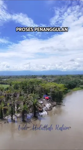 Kami melakukan peninjauan tanggul sementara di Desa Mario untuk memastikan keamanan dan keselamatan masyarakat sekitar. Tanggul sementara ini diharapkan dapat mengurangi risiko banjir dan melindungi warga dari potensi bencana banjir.  #LuwuUtara #DesaMario #TanggulSementara #BencanaBanjir #sulawesiselatan   