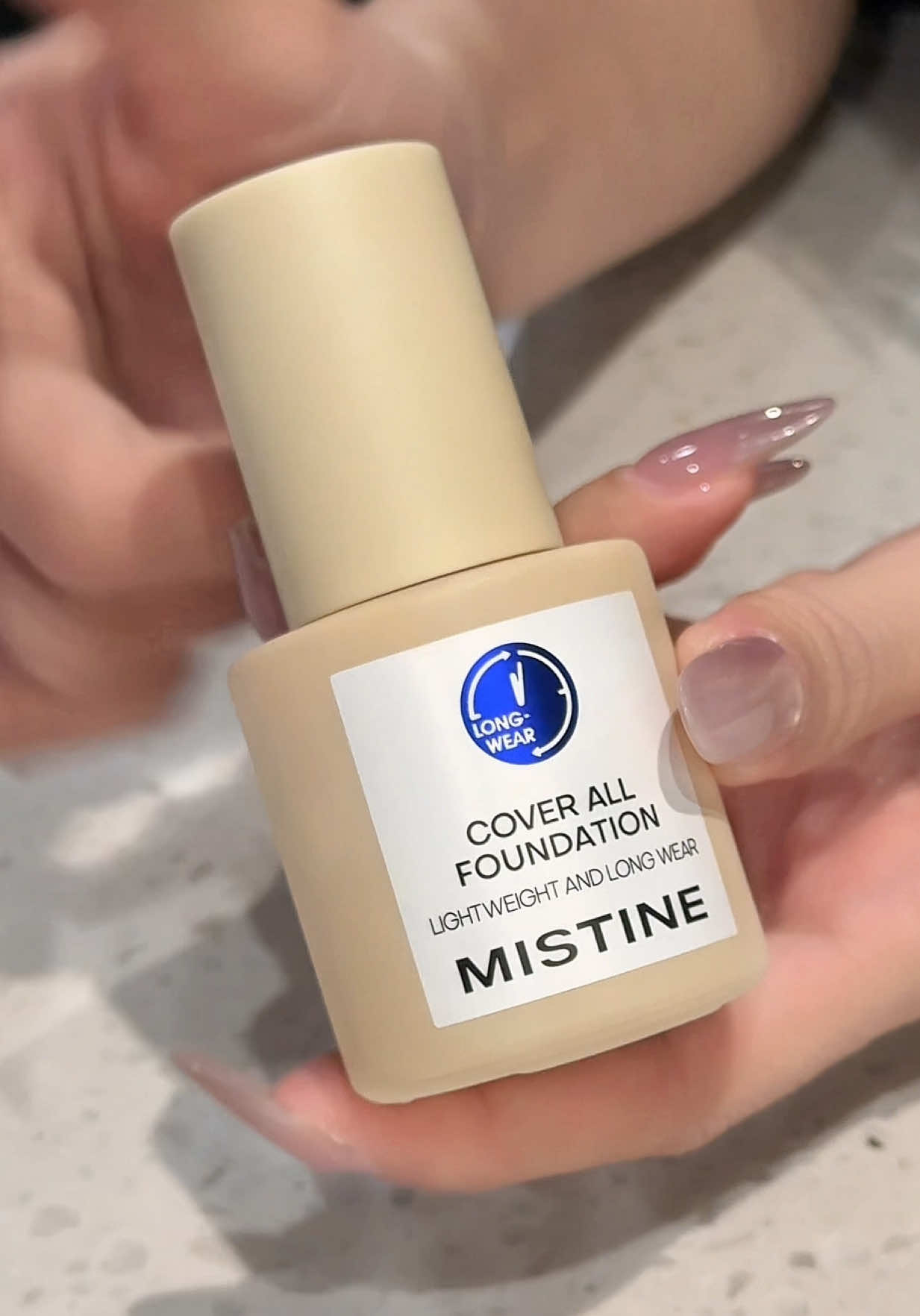 MISTINE Foundation bb Cream che khuyết điểm tốt, nền mỏng nhẹ #kemnen #mistine #kemnenlautroi #kemnenmistine 