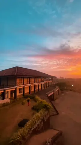මතකයන් තාම තියෙන්නේ එකම තැන❤️‍🩹🥺 මායාකාරී හවස්වරු..... #flyyyyyyyyyyyyy #foryoupage #foryou #flyyyy #university #uor #sunset 