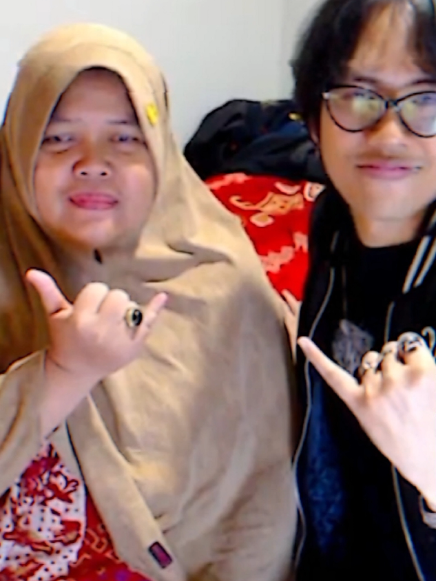 Foto Bersama Emak Ela, W Stream @MR.trashdubbing  #mrtrashdubbing #nongol #jj #fyp 