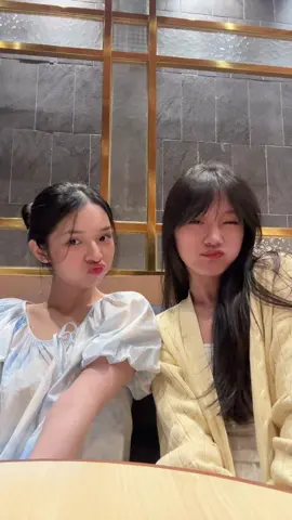 bersama telur @Cecilia 🤣💗