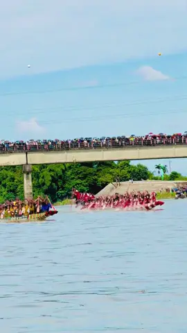 আজকে নৌকা বাইস উপভোগ করলাম খুব ভালো লাগলো 🚣‍♀️ইঙ্গাইর নদী বাদাঘাট 
