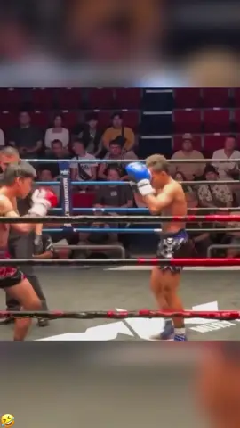 Funny boxing😂#fyp #funny #boxing #funnyvideos #foryou 