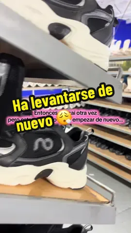 Ha levantarse! Y si no es por mí, que sea por mi gente 🫡 #fabrica #zapatos #zapatillas #peru 