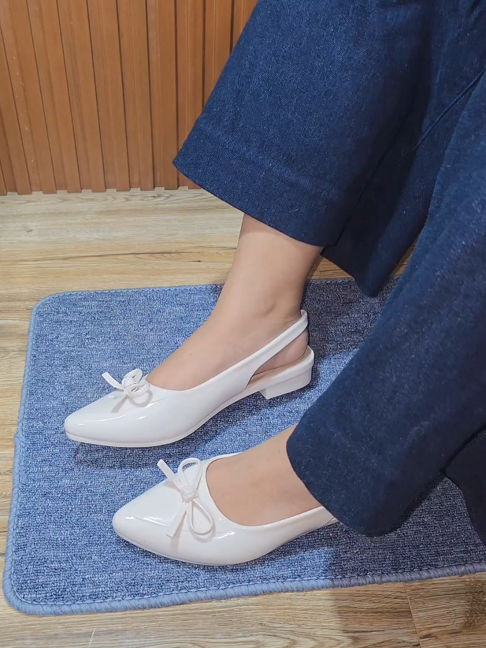 sobrang slay naman ng shoes na to! #shoes #flatshoes #shoesforwomen #trending #fyp 