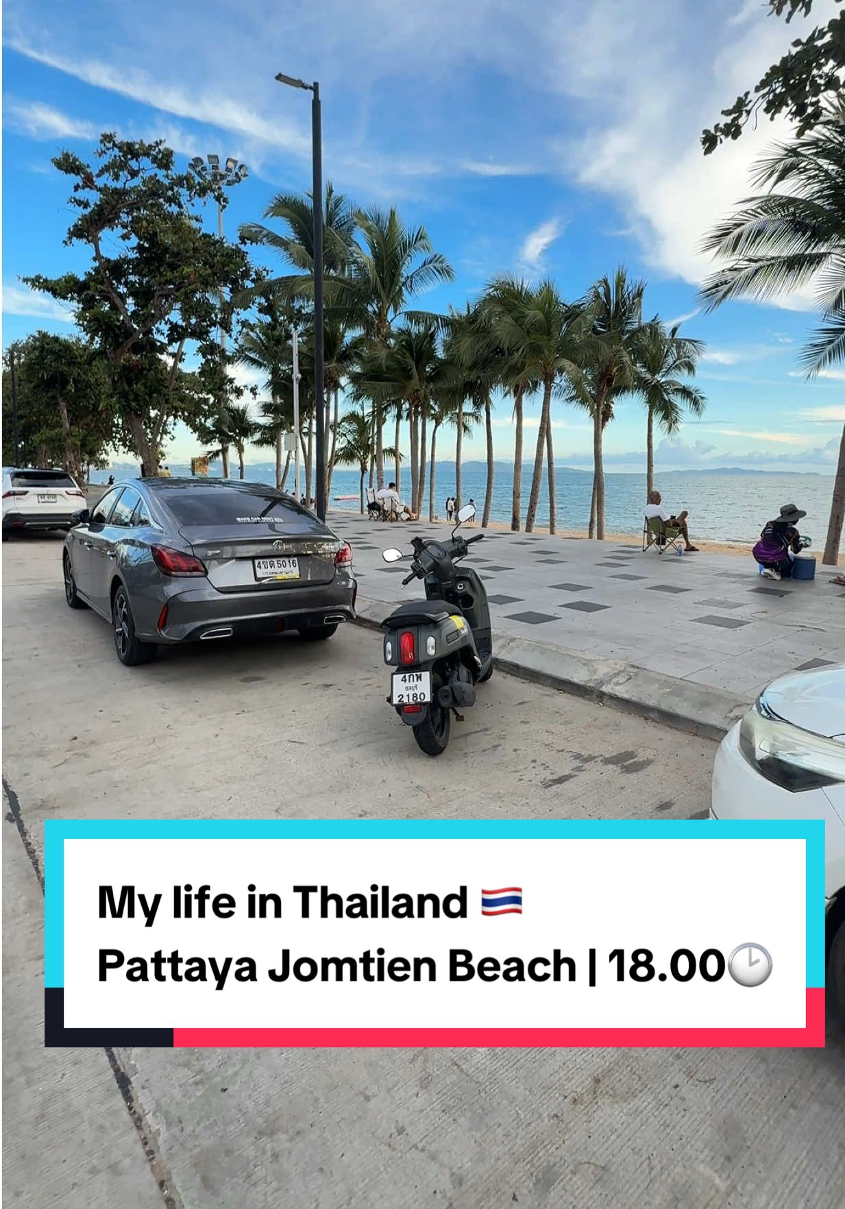 My life in Thailand 🇹🇭 Pattaya Jomtien Beach | 18.00🕑 #LifeInThailand #LebenInThailand #LevenInThailand #VieEnThaïlande #VitaInTailandia         