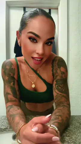 #fit40s #beyondblessed🥰😍 #MomsofTikTok #manifestation #fypシ 