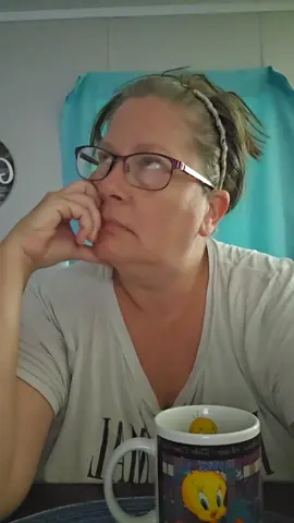 Not today...well at least not right now #makepeoplelaugh #peacockhair #coffeetalk #herethefuckwego 