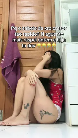 Alguém passa calvice p minha testa