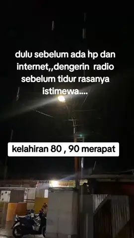 rasanya tenang jama dulu..#jamandulu#jaman80and90an #penyiarradio 