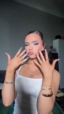 ma nails are a hint to..🤫 