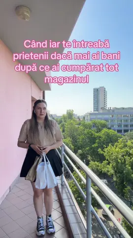 Supărtă că mă întrebați, pentru că bani am cu #CreditCuSelfie!  #CreditCuSelfie #credit #salariu #credius #money #bani #cumparaturi #imprumut #vacation 