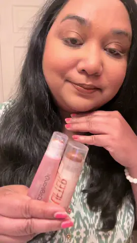 Hi guys! Today I did contour lips using @Maybelline NY lifter stix and @mcobeauty us lipgloss! 😍🥰 #contourlips #maybellinelifterstix #contourstick #mcobeauty #lipgloss