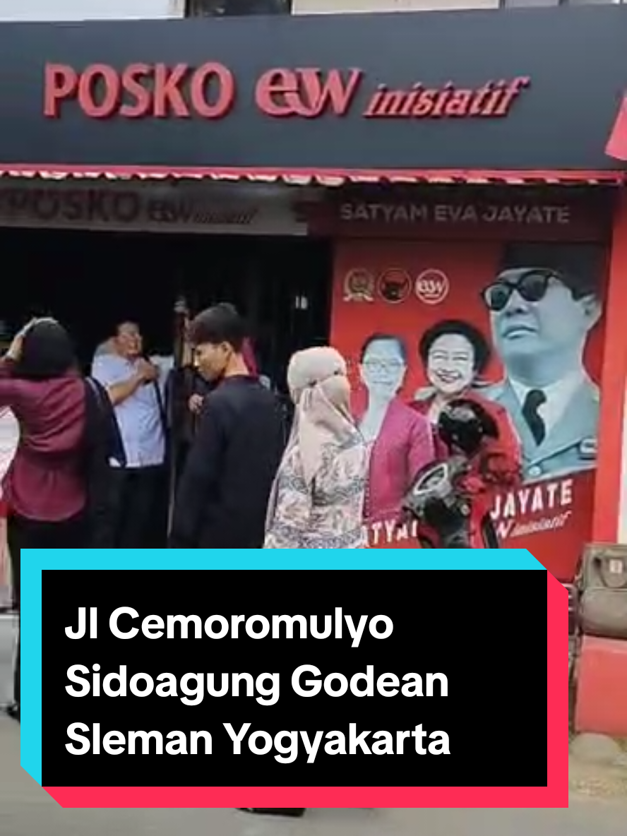 Di rumah yg sederhana ini, setiap hari kerja  POSKO EW INISIATIF selalu terbuka melayani masyarakat dan berkomunikasi dlm berbagai hal. Menerima aspirasi, aduan  maupun keluhan ataupun hanya sekedar dolan. #pdiperjuangan🇲🇨  #poskoewinisiatif  #satyamevajayate 