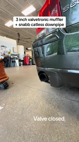 Turbo whistle🤤 #5cylinderturbo #snabb #swedespeed #s60 #babyv10 