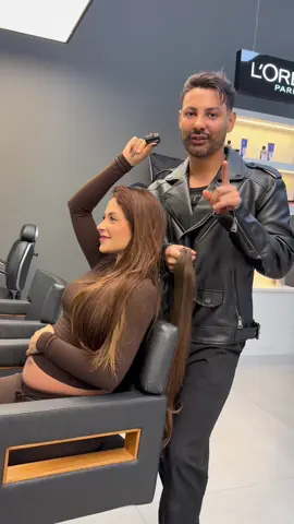 Vim mudar meu cabelo de novo!!! Acompanhem no app vizinho, to postando tudo nos stories 