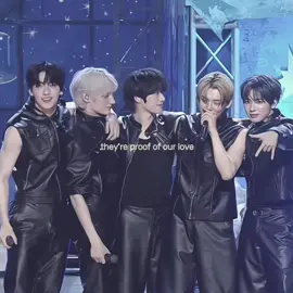 im in this txt sht for life i love them sm #txt #txtmoa #tomorrow_x_together 
