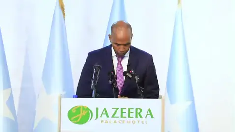 madaxweyne Hassan Ali Khaire oo si adag uga hadlay boobka qabyaada iyo kala qeybinta umada soomaaliyeed. 